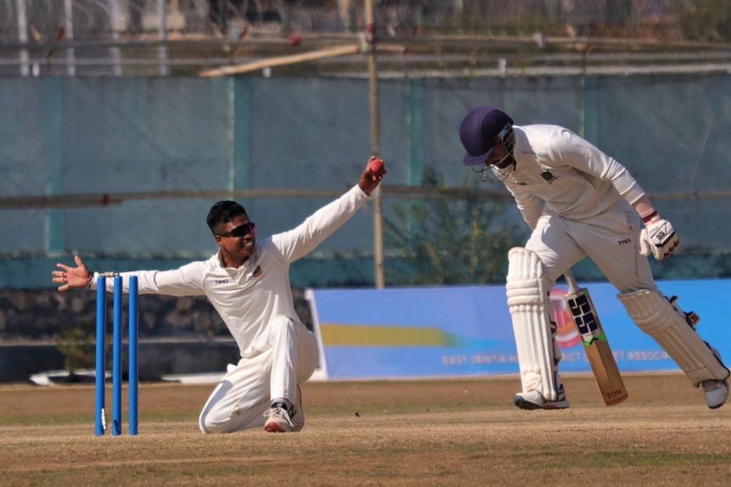 Ranji Trophy: Manipur peg Meghalaya back on first day