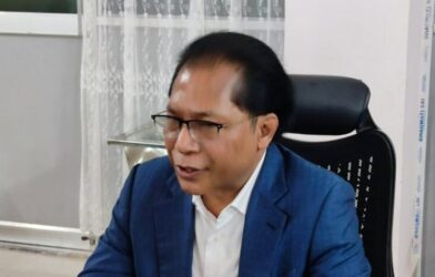 Don't give Shillong incident communal colour, it's govt's failure: Mukul