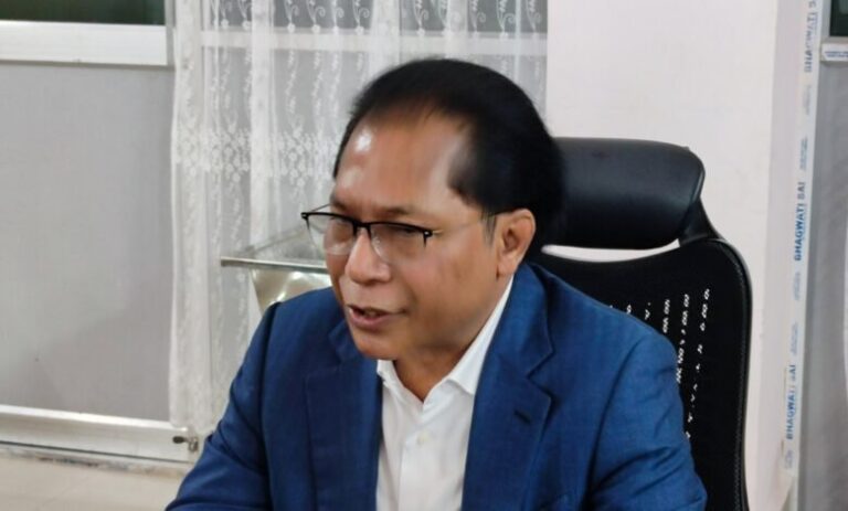 Don't give Shillong incident communal colour, it's govt's failure: Mukul 