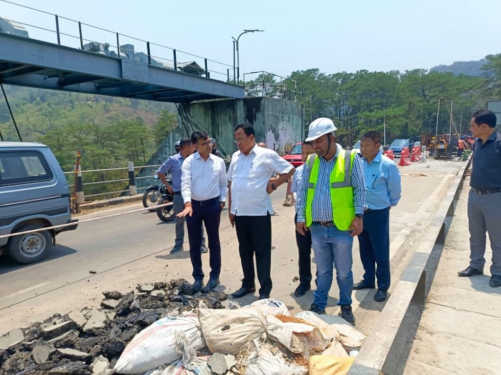 Meghalaya Power Minister visits Umiam Damsite, reviews operations and rehabilitation works