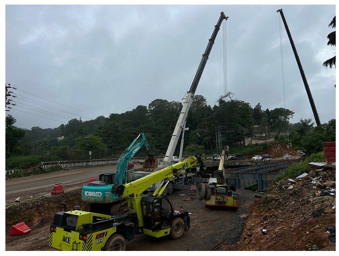Bridge Construction Disrupts Traffic: Police Seek Ambulance Access via Army Roads