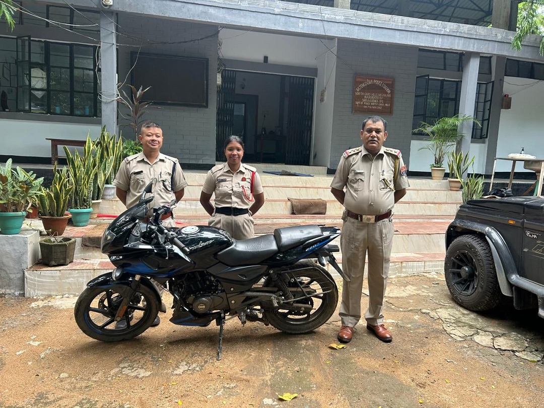 Stolen Bike Recovered by Bajengdoba Police, Handed Over to Dudhnoi Authorities for Further Investigation