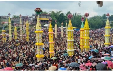 Thousands Gather for Grand Celebration of Behdeiñkhlam at Tuber
