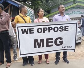 Teachers Protest MEG, Demand Arrears 1