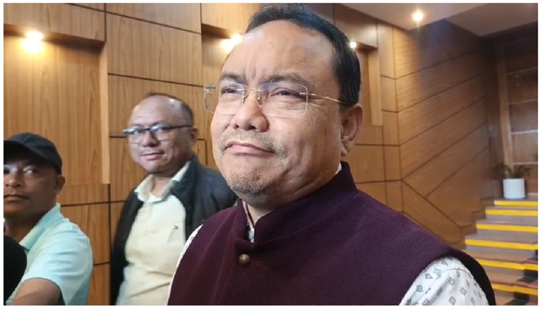 Meghalaya Deputy CM Engages with Tourist Taxi Association on Transport Issues