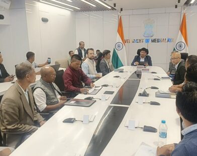 CM Assures Job Security, Pay Revision for SSA Teachers