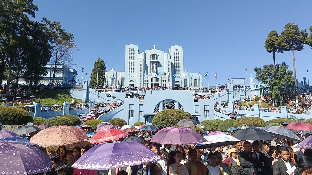 Laitumkhrah Parish Radiates Faith and Colour Ahead of the Grand Eucharistic Procession