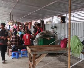 Civil Hospital Hawkers Voluntarily Relocate Stalls, Set Example Ahead of Meghalaya Day