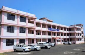 Assembly SC/ST Panel Inspects Pahamsyiem EMRS, Flags Infrastructure Gaps