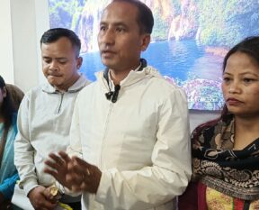 CM Conrad Admits Lapses in Government Departments, Assures Timely Payment for Muster Roll Workers