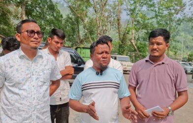 FKJGP Flags Traffic Chaos on NH-6 at Umling, Urges Relocation of GST Check Gate