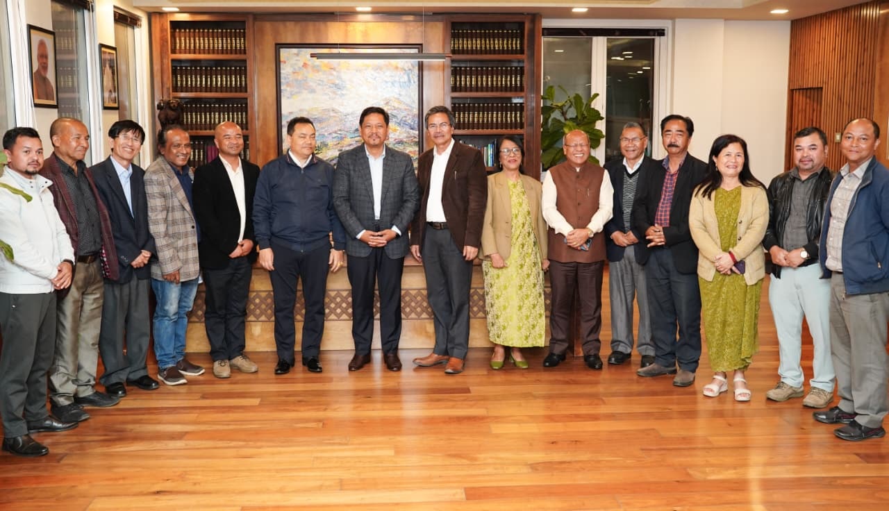 Landmark step: CM meets Khasi Authors Society after official language nod