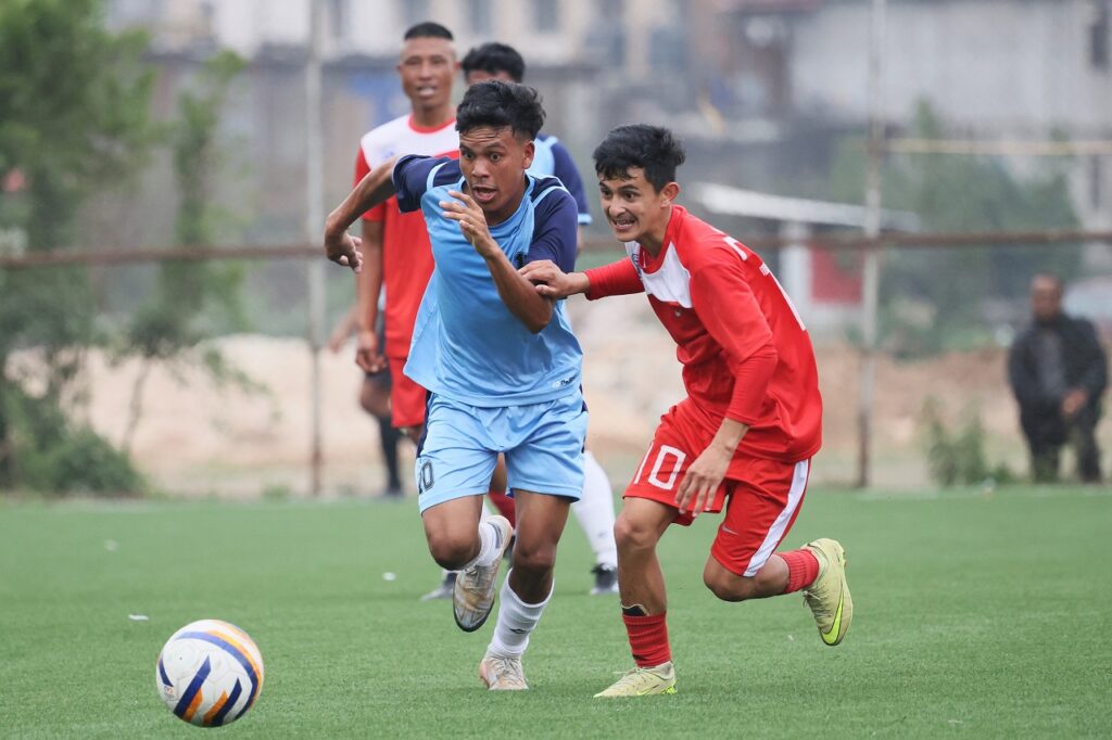 Nangkiew Irat in red, Mulang Nongbah in blue.