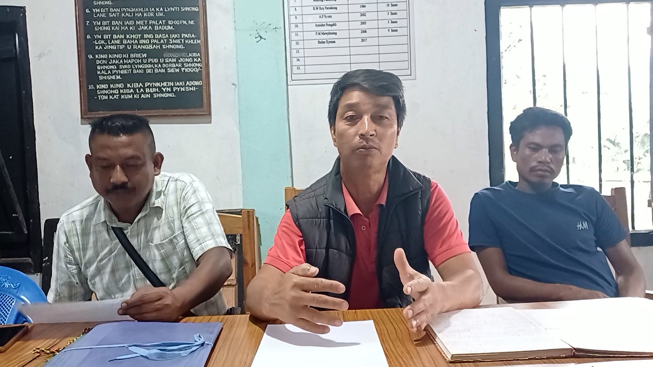 Dead Pigs Dumped in Umtrew River Sparks Outrage in Ri Bhoi