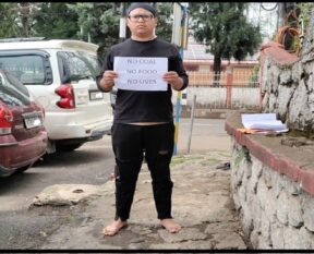 You promised coal in 6 months: EJH man confronts CM over mining ban fallout