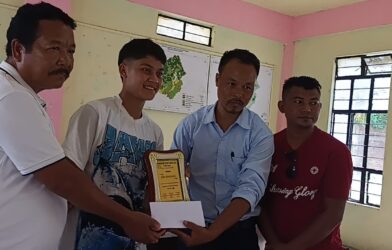 HYC Ri Bhoi Sepngi Felicitates India Goalkeeper Ribansi Jammu