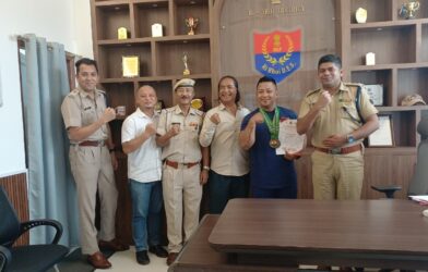 Ri Bhoi SP Honours Arm Wrestling Champion Alan Sun Marbaniang After National Gold Triumph