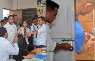 KSU Locks ICAR Director's Office Over Refusal to Observe Behdienkhlam Holiday