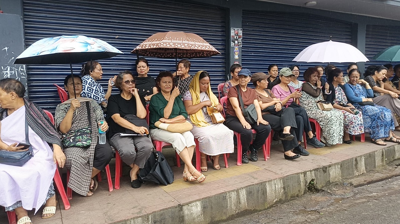 Ampareen Declines Comment on Laitumkhrah Street-Vendor Relocation