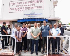 CM Provides ₹5 Lakh for Restoration of Netaji, Vivekananda Memorials at RR Colony