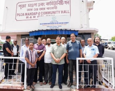 CM Provides ₹5 Lakh for Restoration of Netaji, Vivekananda Memorials at RR Colony