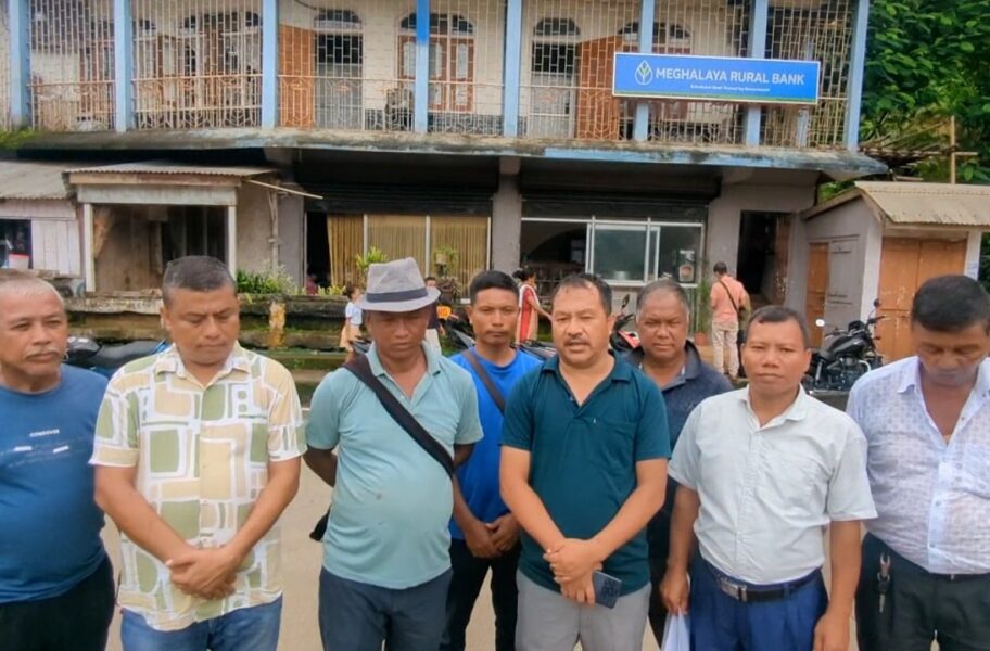 West Ri Bhoi Residents Seek Better Banking Services at Patharkhmah