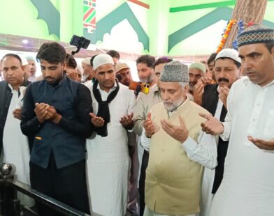 Mian Altaf Ahmad Larvi Lays Foundation Stone for Mosque at Chhajla Ziyarat