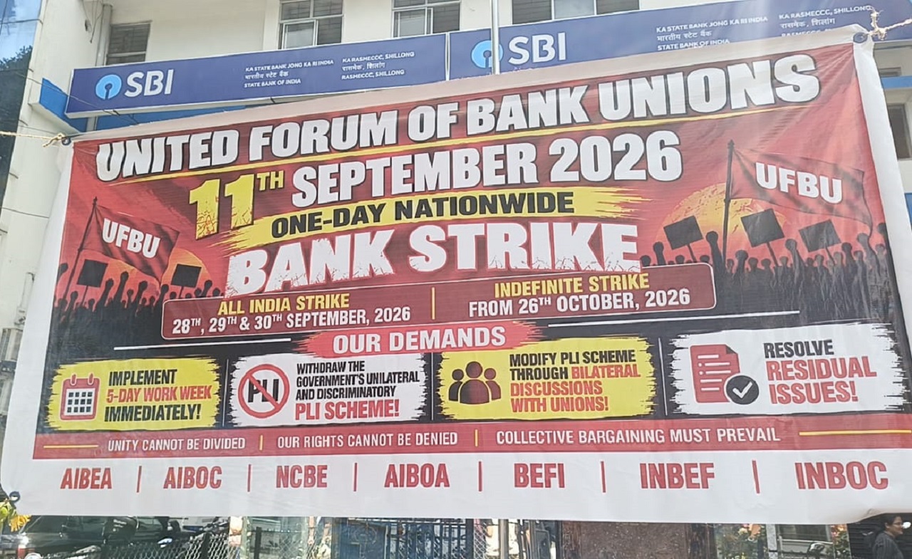 Bank Unions Intensify Protest for Five-Day Workweek, Warn of Further Strikes