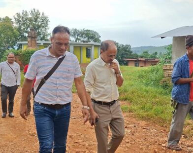 Mawryngkneng MLA Inspects Damaged Roads, Urges Early Repairs