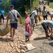 Nongmahir Residents Repair Dilapidated Village Roads Through Community Contributions