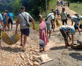 Nongmahir Residents Repair Dilapidated Village Roads Through Community Contributions