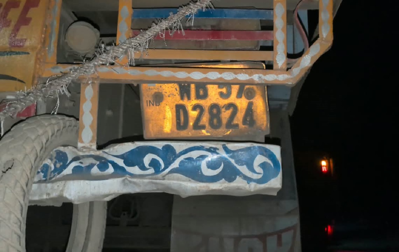 Truck Overturns After Rear-End Collision at Umling; Driver Trapped in Mangled Cabin